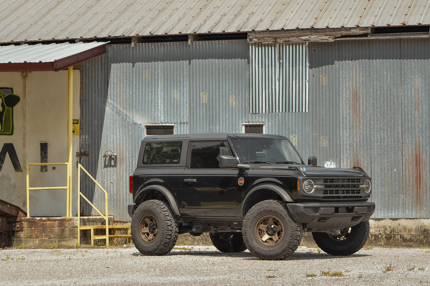 Overland Sector Atlas 17x9 -12 6x135/6x139.7mm 106.2mm Satin Textured Bronze