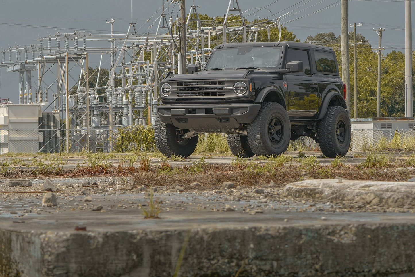 Overland Sector Atlas 17x9 -35 6x135/6x139.7mm 106.2mm Satin Black