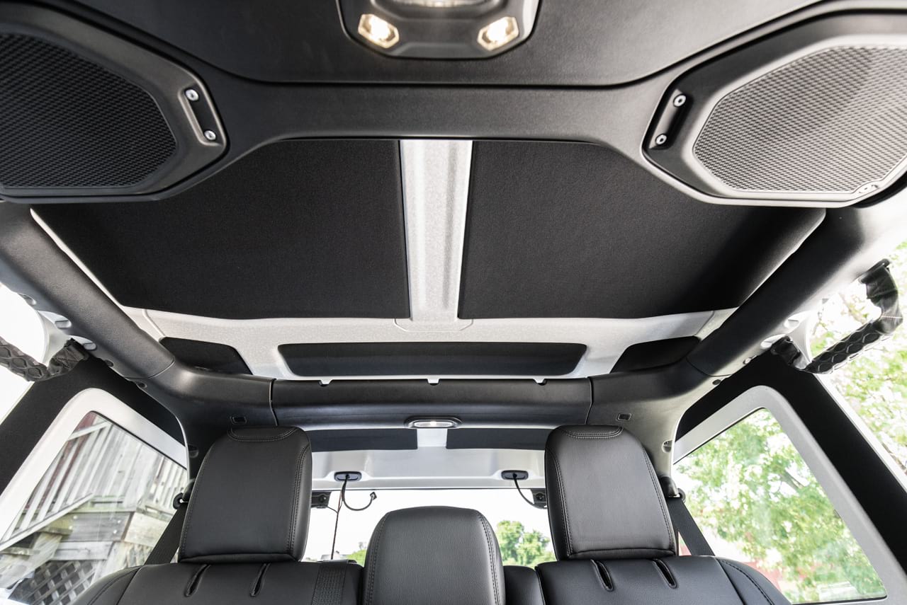 Jeep JLU Attic