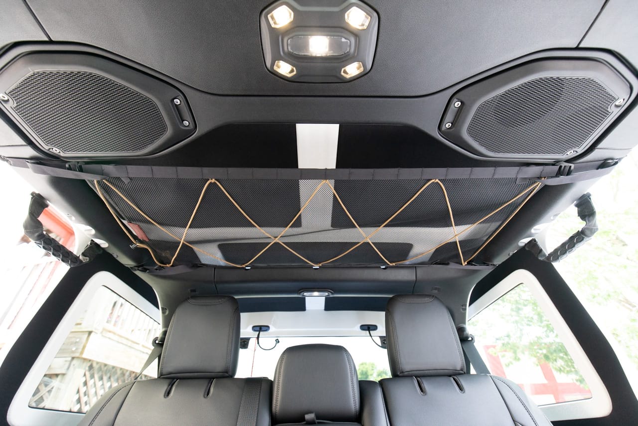 Jeep JLU Attic