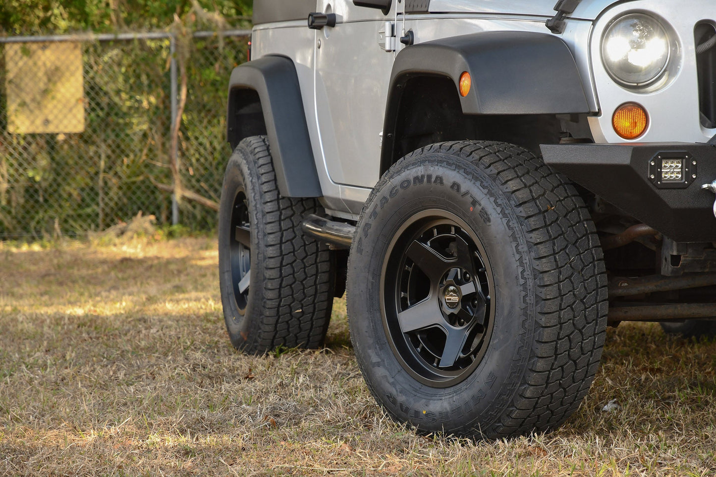 Overland Sector Atlas 17x9 -35 6x135/6x139.7mm 106.2mm Satin Black