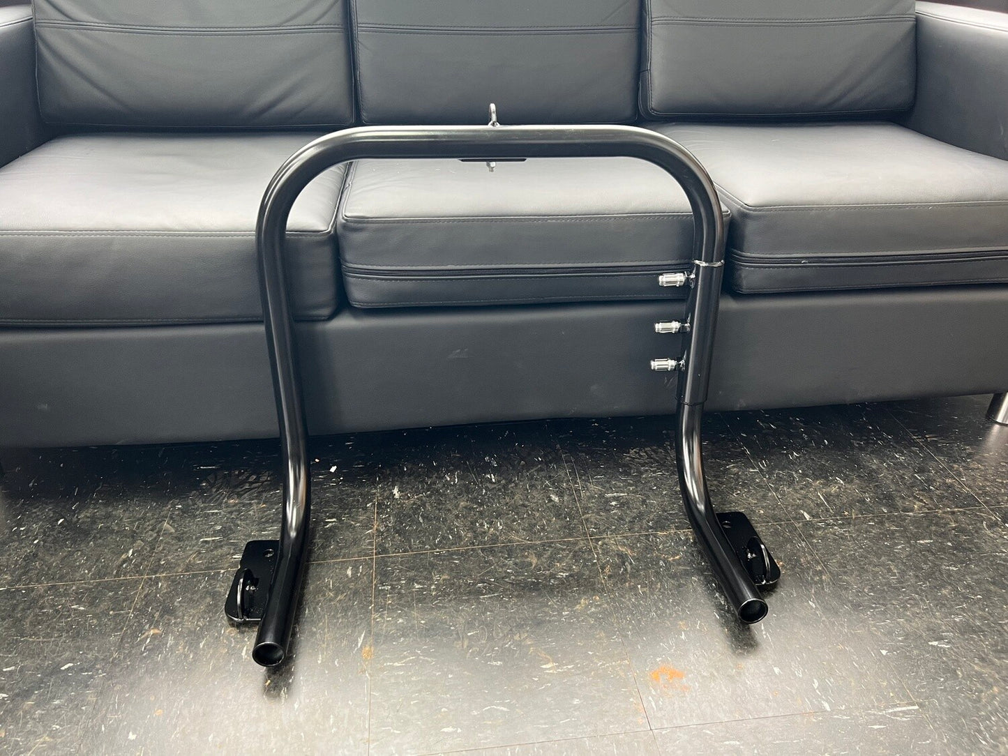 GX470 Cargo Tire Mount