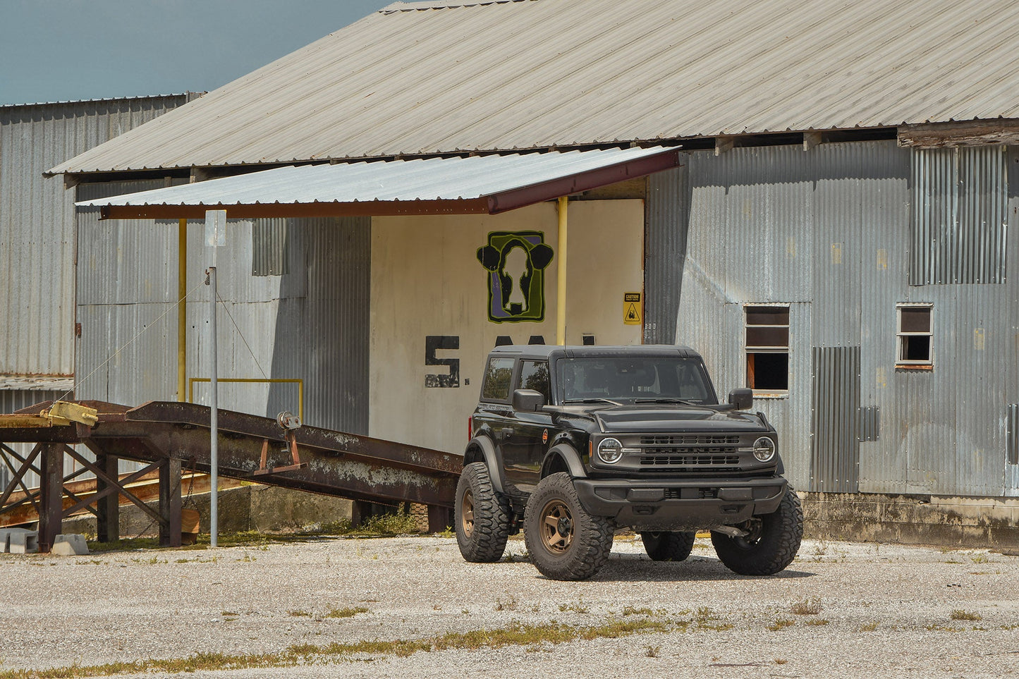 Overland Sector Atlas 17x9 -12 6x135/6x139.7mm 106.2mm Satin Textured Bronze