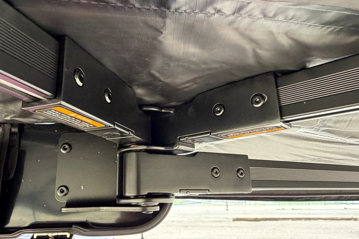 Little Wing 270° Awning