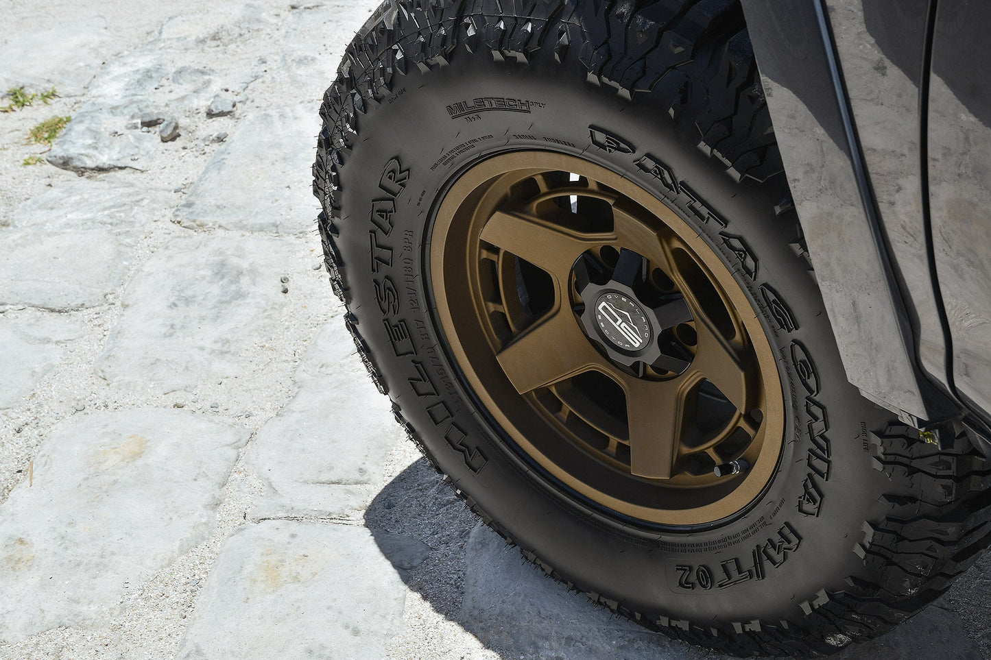 Overland Sector Atlas 17x9 -12 6x135/6x139.7mm 106.2mm Satin Textured Bronze