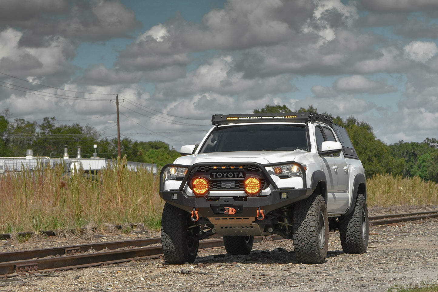 Overland Sector Venture 17x9 -12 6x135/6x139.7mm 106.2mm Satin Grey