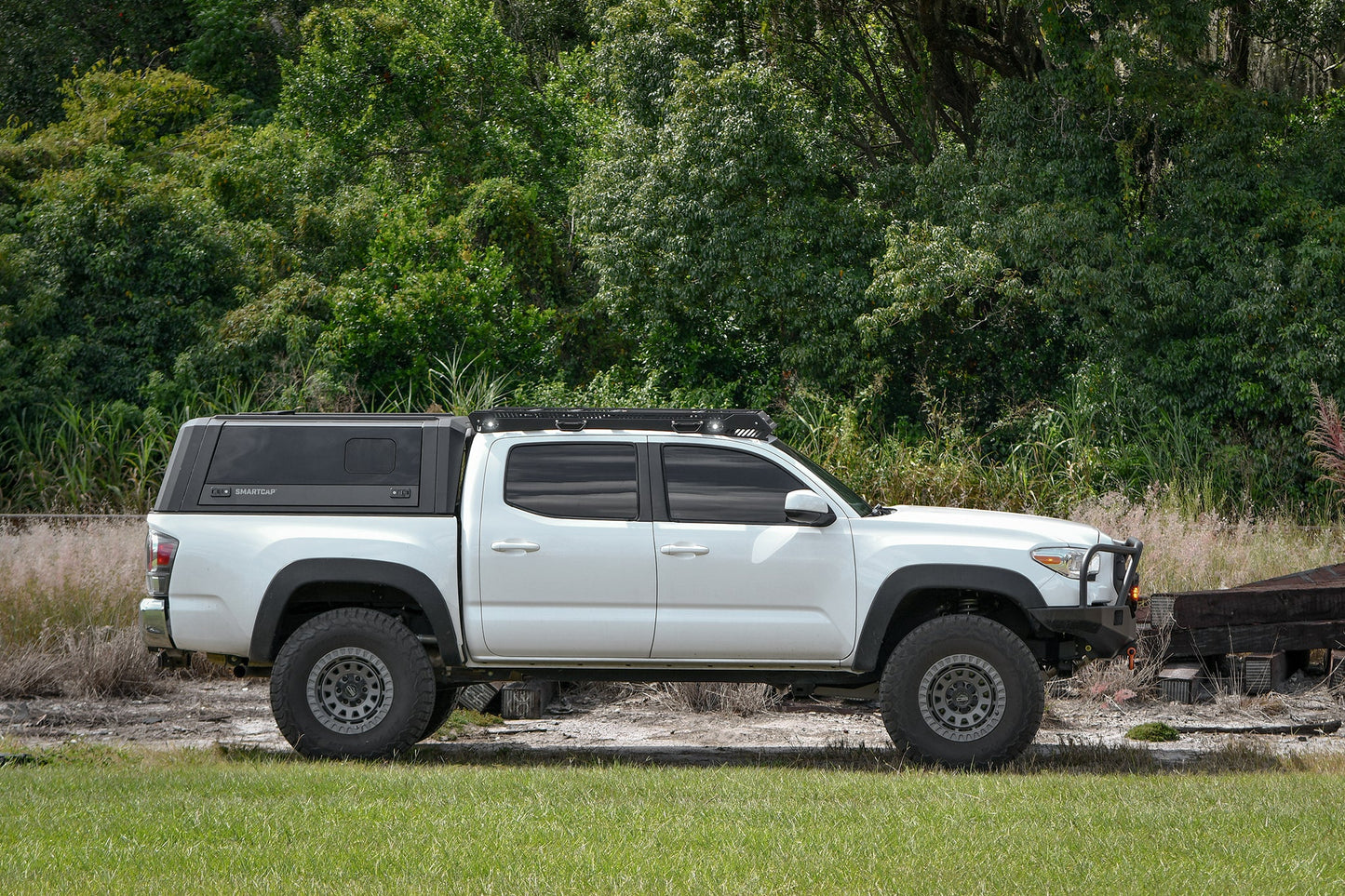 Overland Sector Venture 17x9 -12 6x135/6x139.7mm 106.2mm Satin Grey