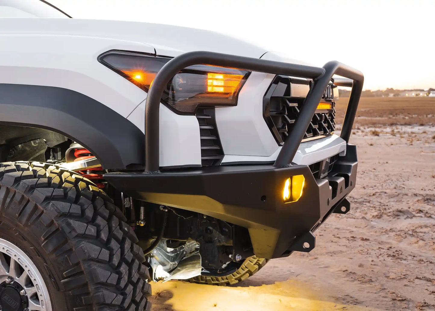 Hi-Lite Overland Toyota Tacoma Front Bumper 4th Gen (2024-2026) [Bull Bar]